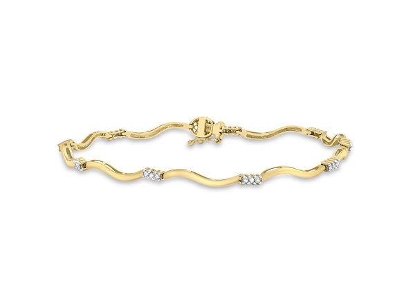 Wave Bracelet - Stylish Gold Bracelet Designs