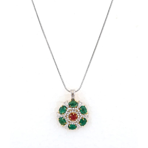 Enchanting Solitaire Pendant - Best Diamond Pendant Necklaces