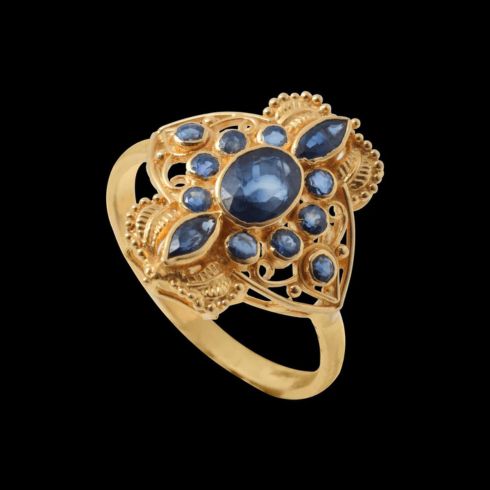 Gold Ring with Blue Sapphire under 25 K