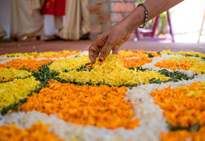 onam pookalam