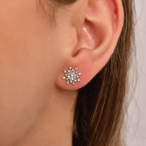 Elegant Diamond Stud Earrings